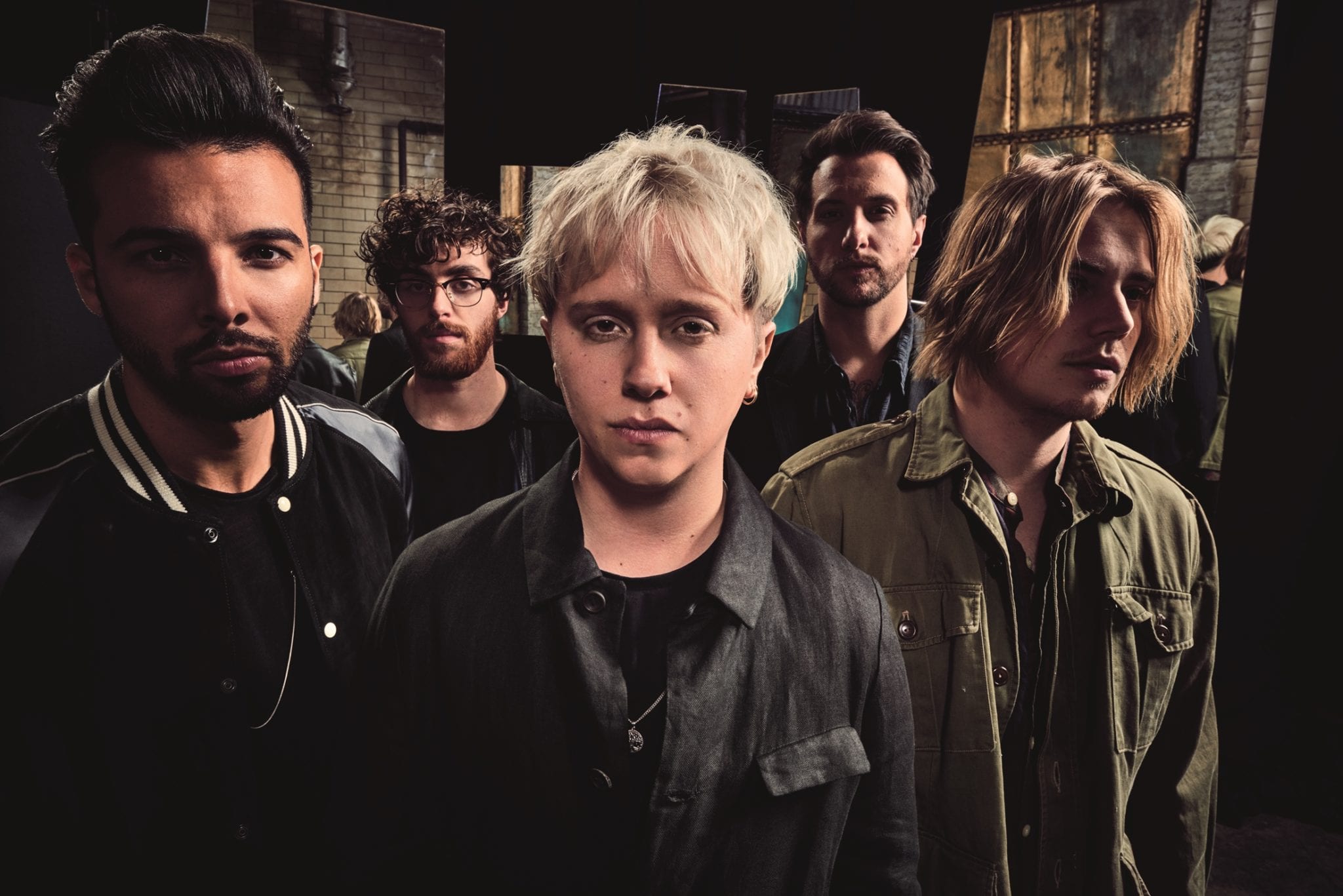 Nothing but thieves overcome